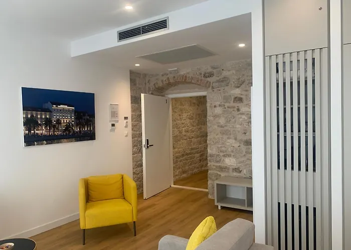 Aparthotel Priuli Heritage Suites Split