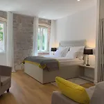 Lägenhetshotell Priuli Heritage 4*