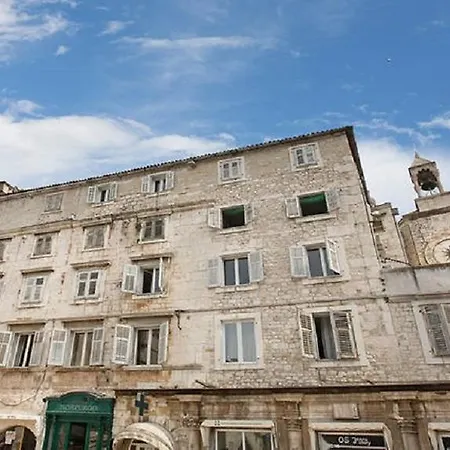 Priuli Heritage Lägenhetshotell Split